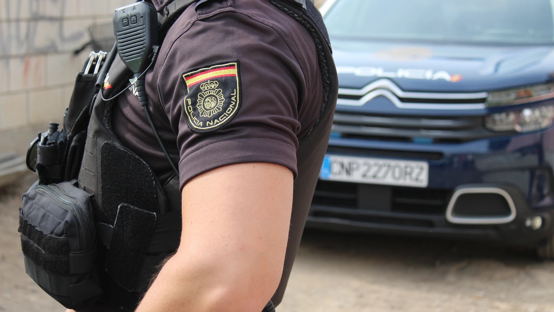 Nueva reyerta en la plaza Nelson Mandela de Lavapiés: un herido por botellazo y un detenido