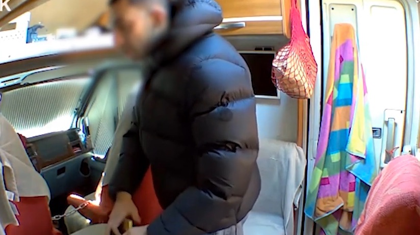 Detenido por robos en caravanas de l'Albufera e incumplir orden de alejamiento de cámpines valencianos