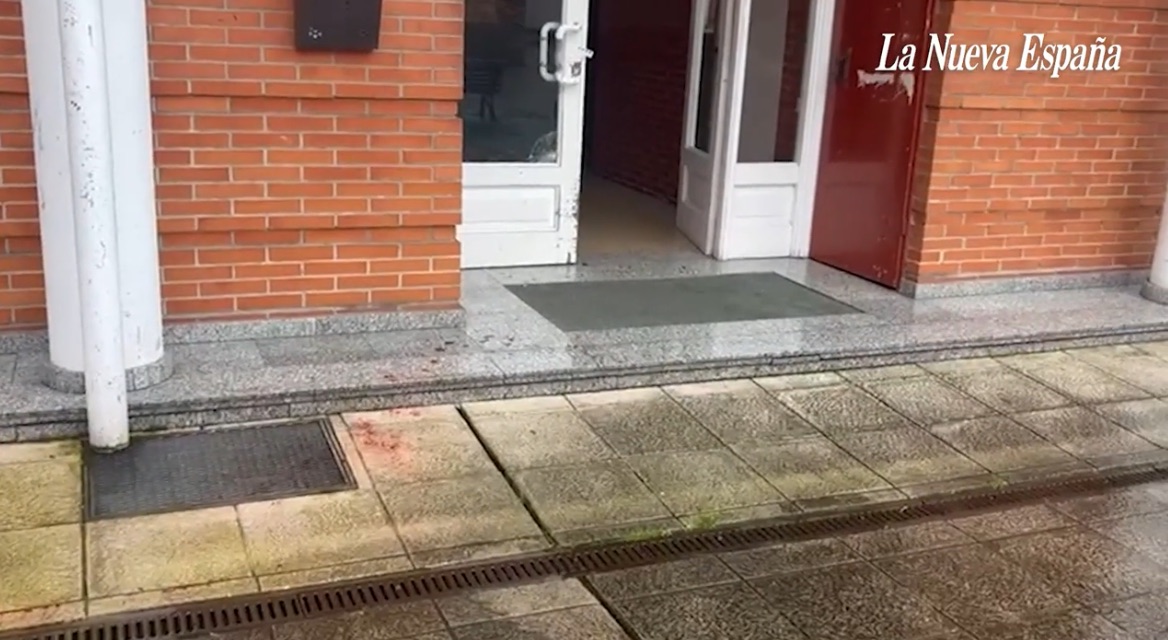 Un hombre fallece y otro queda herido grave en una pelea en La Felguera