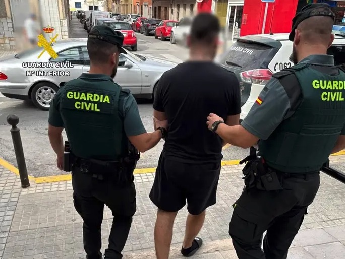 Cae un ladrón itinerante en Crevillent acusado de 38 robos en vehículos por toda la provincia de Alicante