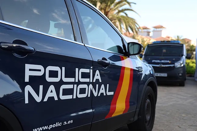 Detenido un transportista por solicitar contenido sexual y proponer un encuentro a una menor de 13 años en Madrid
