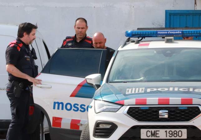 Macrooperativo de los Mossos y Guardia Civil contra el tráfico internacional de marihuana y armas