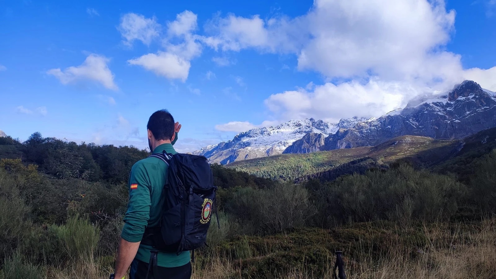 Rescatan a dos senderistas perdidos en la Sierra de Columbares (Murcia)