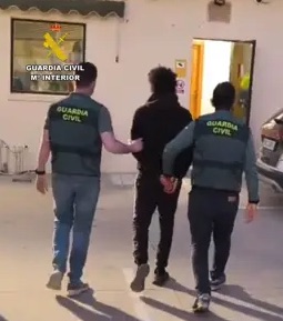 Detenidos cuatro jóvenes por agredir y robar a un vecino de Torre Pacheco tras un incidente de tráfico