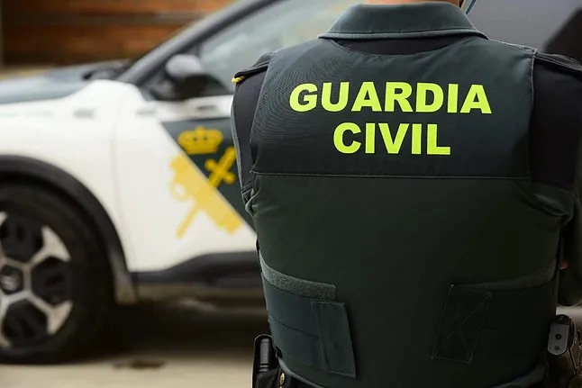 Los Mossos investigan una presunta agresión sexual a una mujer en plena calle en el Raval