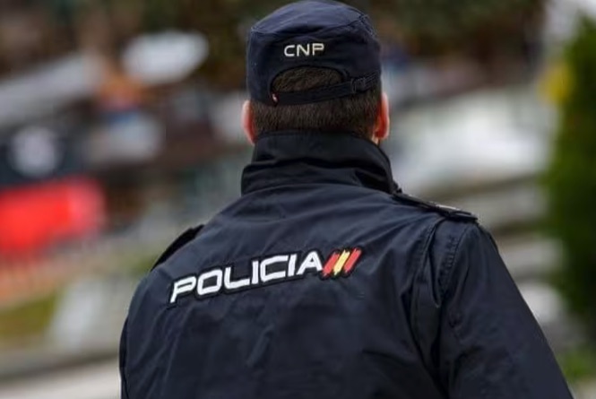 Detenidos dos jóvenes en Los Realejos por una oleada de robos violentos y el asalto frustrado a una gasolinera