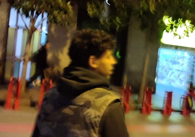 Asaltada una mujer en medio de la calle en Barcelona: la víctima decide no denunciar por miedo a represalias