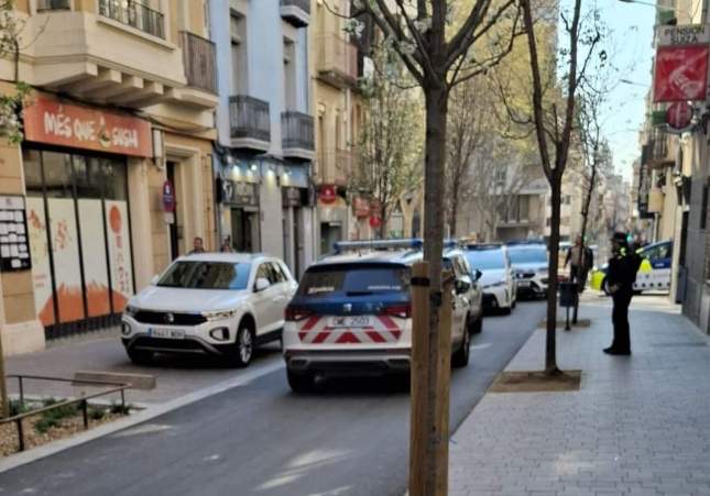 Macrooperativo policial en la conflictiva Fonda Suiza del centro de Reus