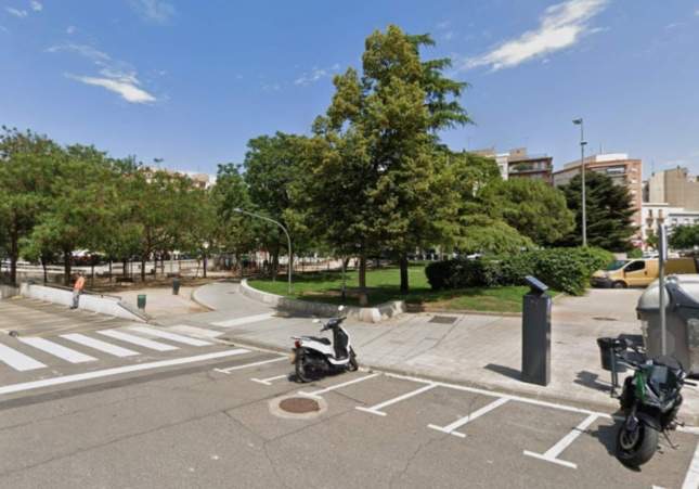 Un joven apuñalado en el abdomen durante una pelea en Lleida
