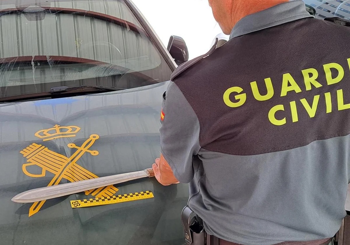 Investigado un joven por amenazar a varias personas con un machete en las fiestas de Villalobón