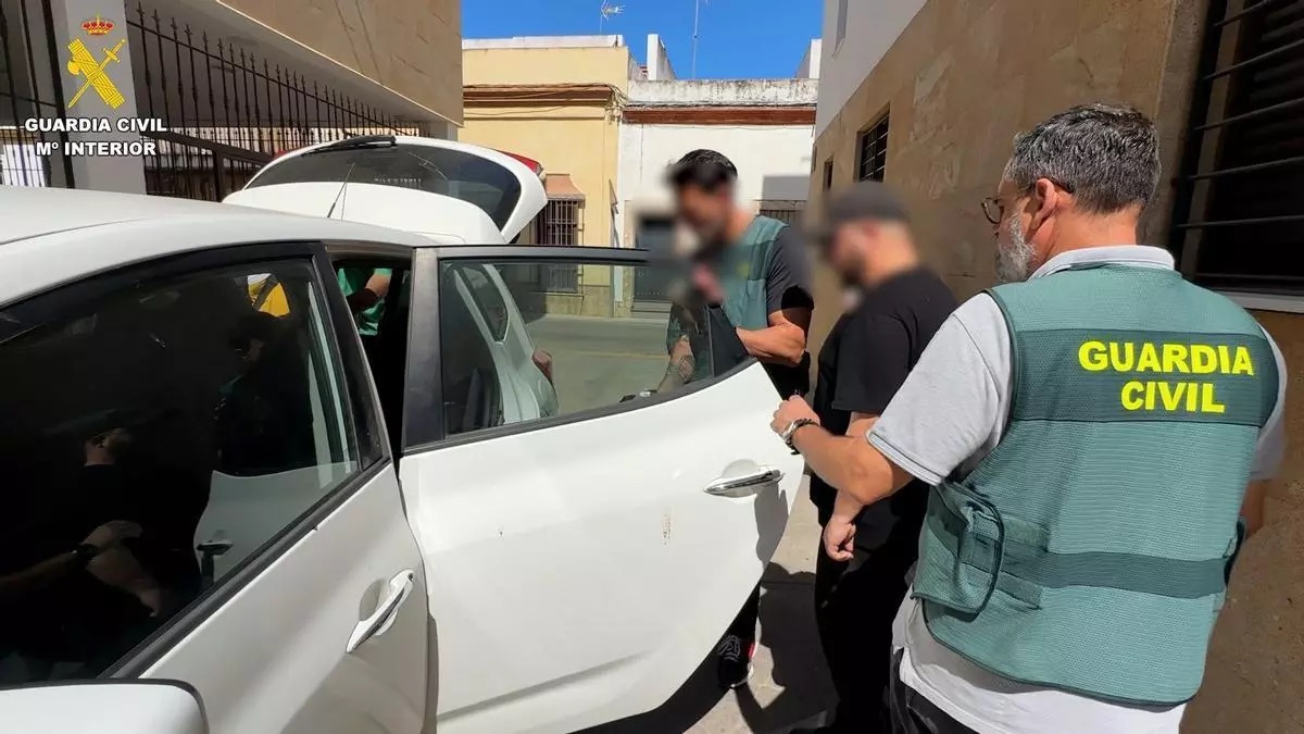Detenido en Puerto Real un hombre de 39 años con más de 500 archivos de pornografía infantil, la mayoría con bebés