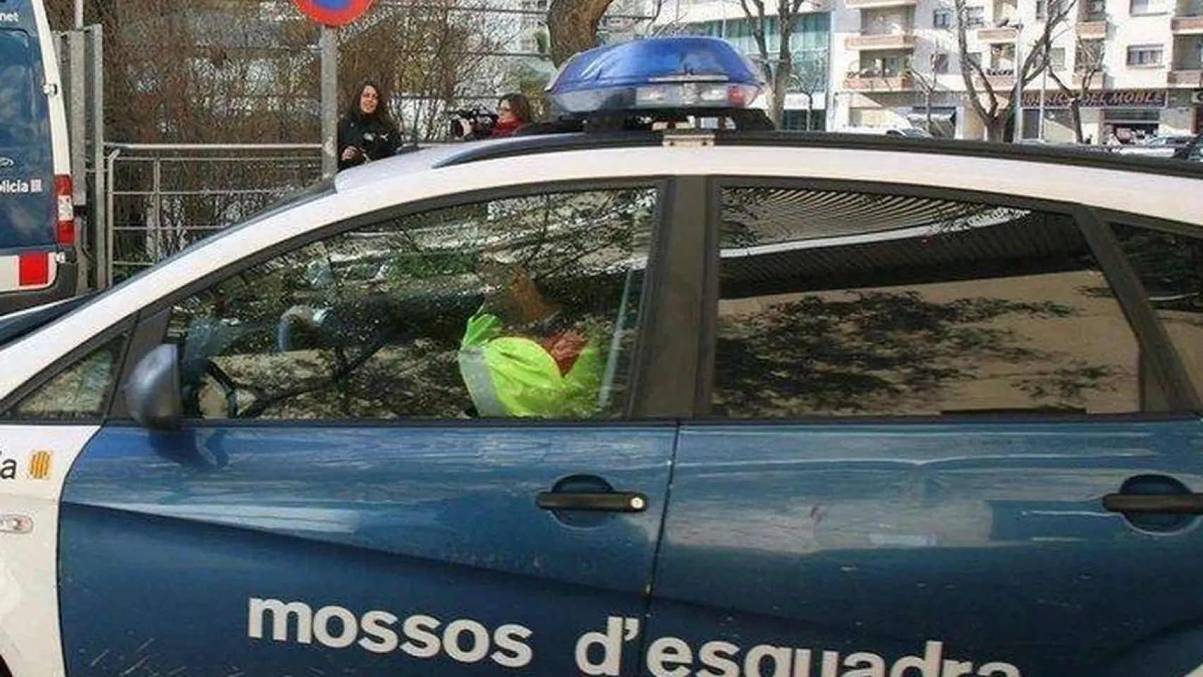 Desmantelada en Barcelona y Tarragona una banda que regularizaba inmigrantes con parejas de hecho fraudulentas