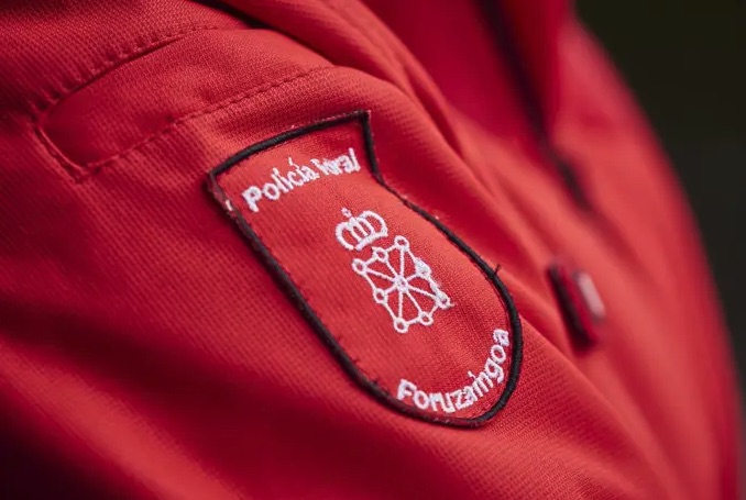 Dos detenidos y 45 identificados por una multitudinaria pelea con arma blanca en Pamplona