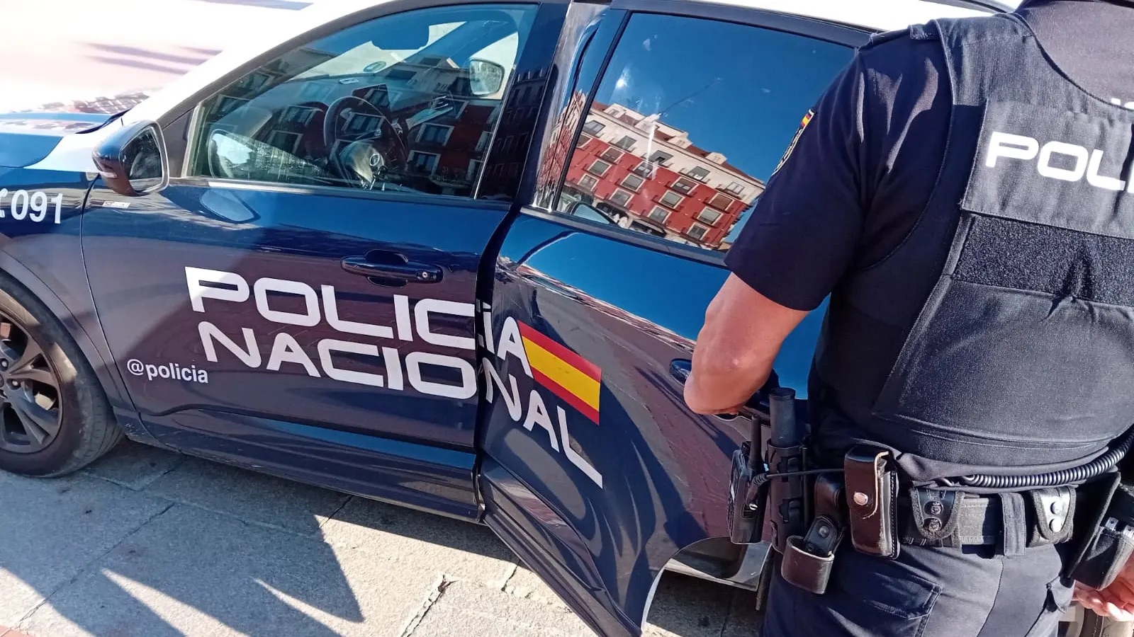 Detenido en Valladolid tras presuntamente masturbarse y tocar a una menor en un bar