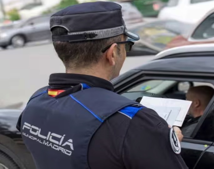 Detenido en Salamanca hombre con orden alejamiento por violar y agredir físicamente a su pareja peruana de 29 años