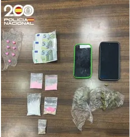 Policía Nacional detiene en Palma a dos jóvenes por robo moto, conducción sin carnet, embestir agente y tráfico drogas