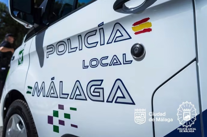 Detenido un joven de 21 años en Málaga por violencia de género en Bailén-Miraflores