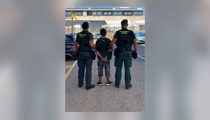 Detenido en Menorca por tres robos con fuerza en locales de Es Mercadal, valorados en más de 20.000 euros