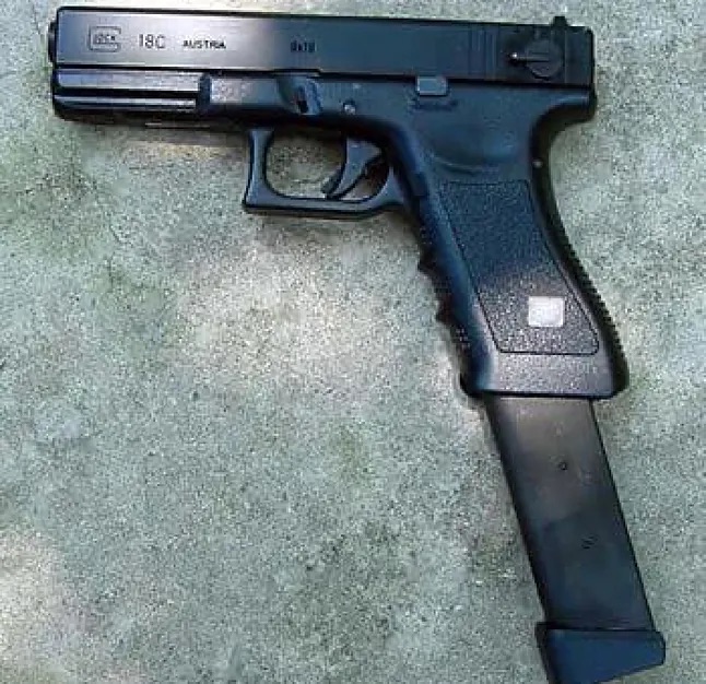 Máxima tensión en la Cubierta de Leganés por peleas, armas de fuego y un after ilegal