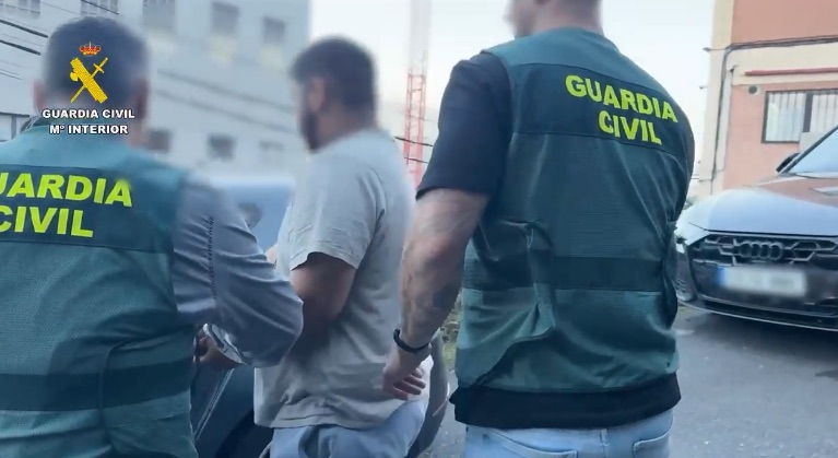 La Guardia Civil libera en Bizkaia a un anciano esclavizado para mendigar y cometer estafas