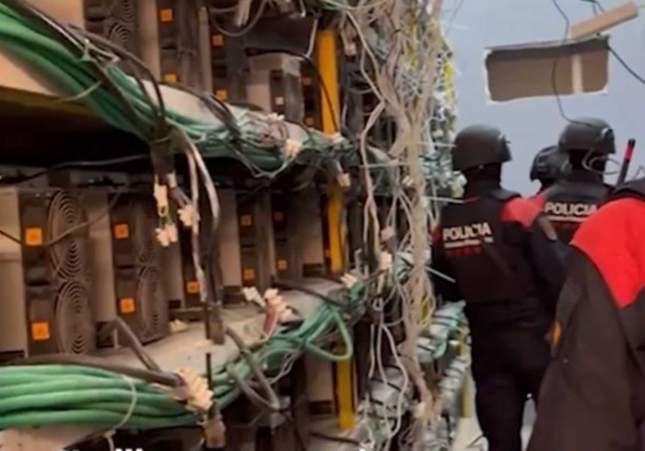 Desmantelan en el Bages una granja de criptomonedas que había defraudado 860.000 euros en luz