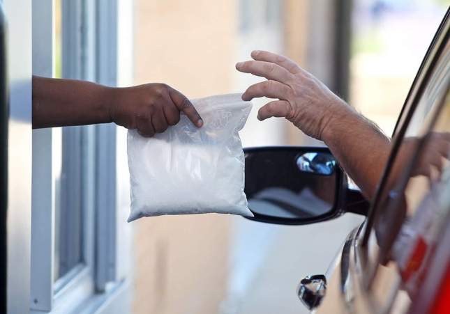 Cae el "McAuto de la cocaína" en Cornellà de Llobregat: droga servida a domicilio por la ventanilla del coche