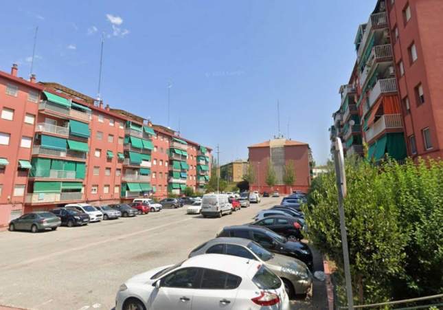 Detenido un hombre tras atrincherarse armado en su casa de Terrassa y herir a dos Mossos mientras retenía a su familia