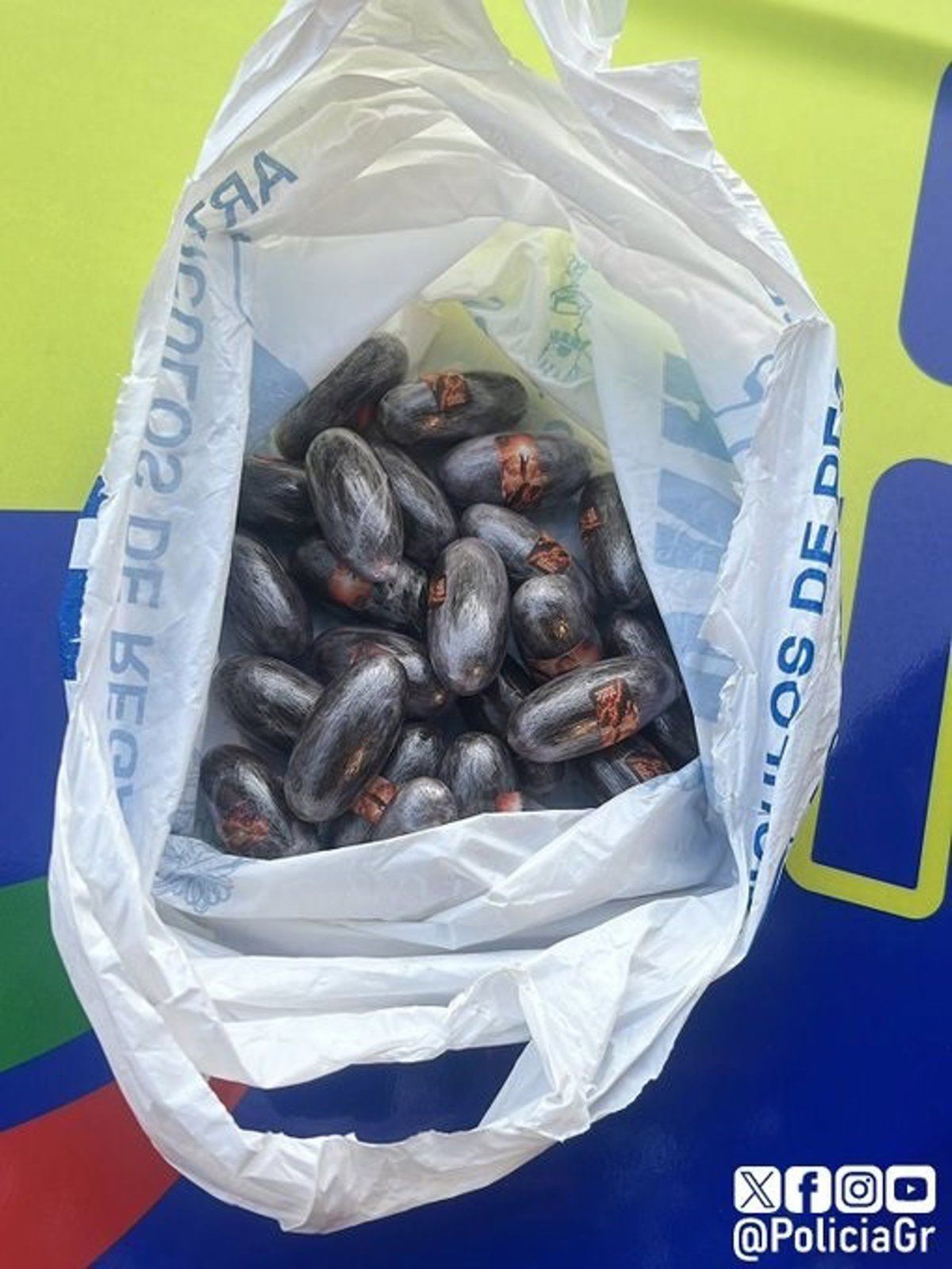 Detención de conductor con 24 bellotas de hachís en Granada