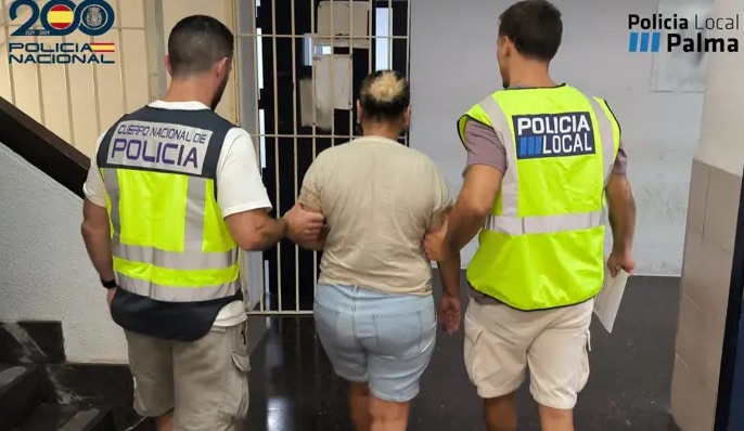 Tres detenidos y desarticulado un grupo criminal itinerante de carteristas dedicado al hurto y estafa en Palma