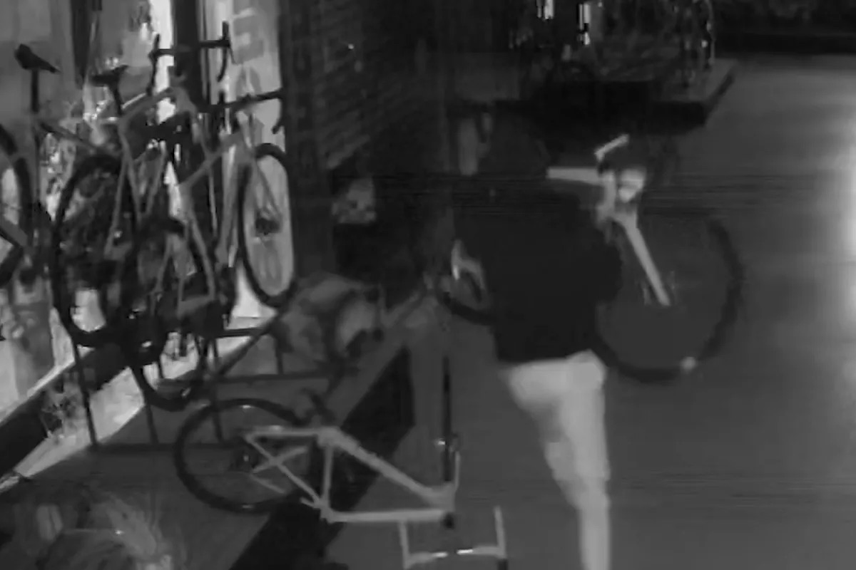 Desarticulada red rumana de robos en tiendas de bicicletas y motos de alta gama por 420.000 euros