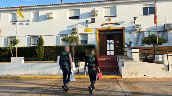 Detenido en Badajoz un estafador que vendía títulos náuticos falsos a nivel nacional