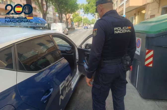 Detenido en Palma un hombre por perseguir y herir con una navaja a un viandante al que increpó sin motivo aparente
