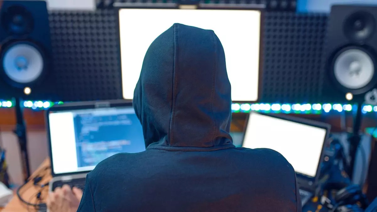 Mossos alertan de una estafa digital que suplanta a Decathlon en Cataluña