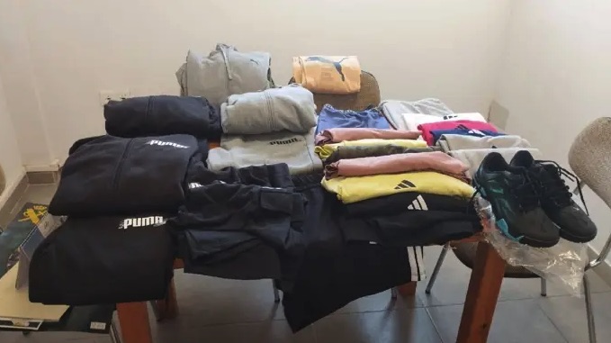 Investigan a varias personas por el hurto de ropa deportiva valorada en más de 600 euros en Ribadeo (Lugo)