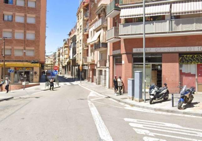 Tres heridos en un ataque con machetes en L'Hospitalet; los agresores están huidos