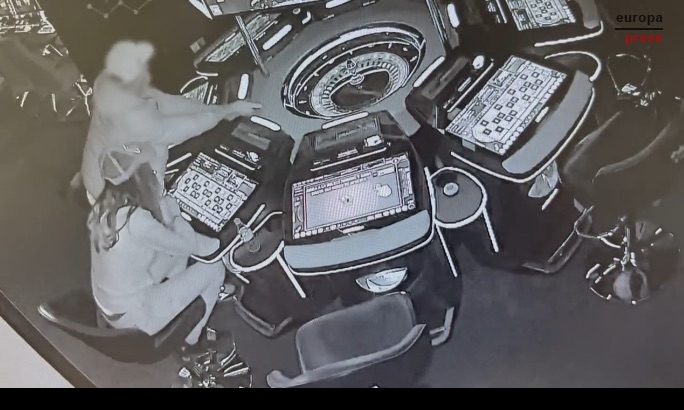 Cae un grupo especializado en robar salones de juego con el "método del engorde"