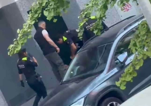 Persecución a la carrera en Mataró para frustrar el intento de ocupación de un local en Via Europa