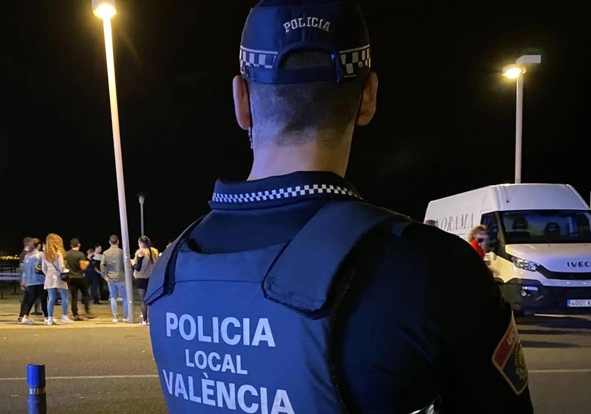 Hombre intenta sacar un ojo a una mujer con un cuchillo en Valencia