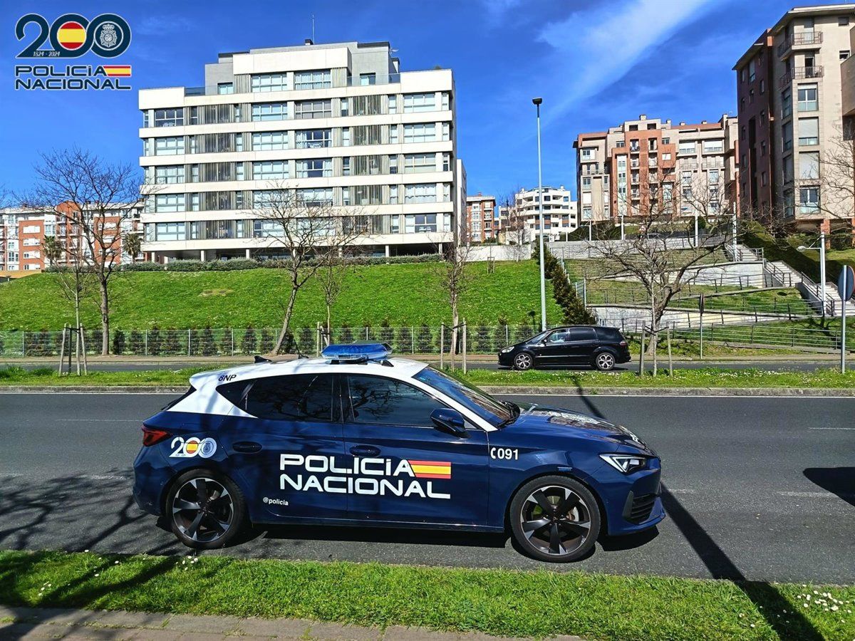 Detención de un hombre por dos robos en Santander en 10 días