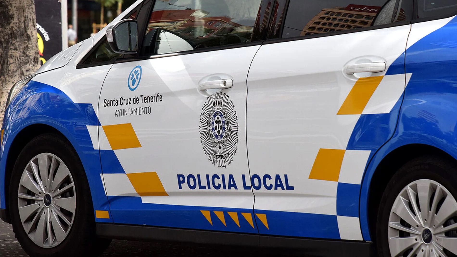 Detenidos tres hombres en Santa Cruz de Tenerife acusados de agredir sexualmente a una mujer en una vivienda de La Salud