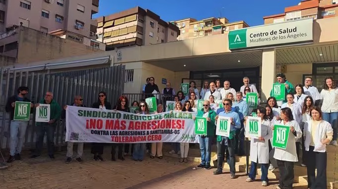 Tres profesionales sanitarias amenazadas en el centro de salud Miraflores de los Ángeles de Málaga en distintos sucesos