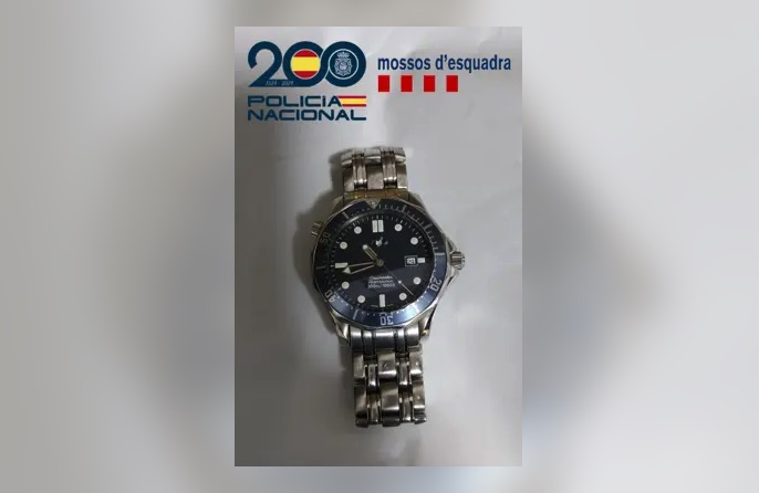 Detenidos tres jóvenes en Las Palmas por robar con violencia un reloj de 5.000 euros en Barcelona