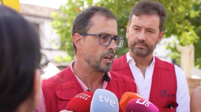 Un incendio en Navalmoralejo (Toledo) arrasa más de 3.000 hectáreas y obliga a confinar a varios pueblos