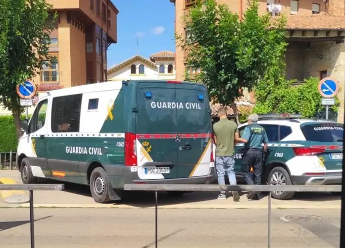 Detenido un joven de 18 años por dejar inconsciente a una persona de una paliza en las fiestas de Prádanos de Ojeda