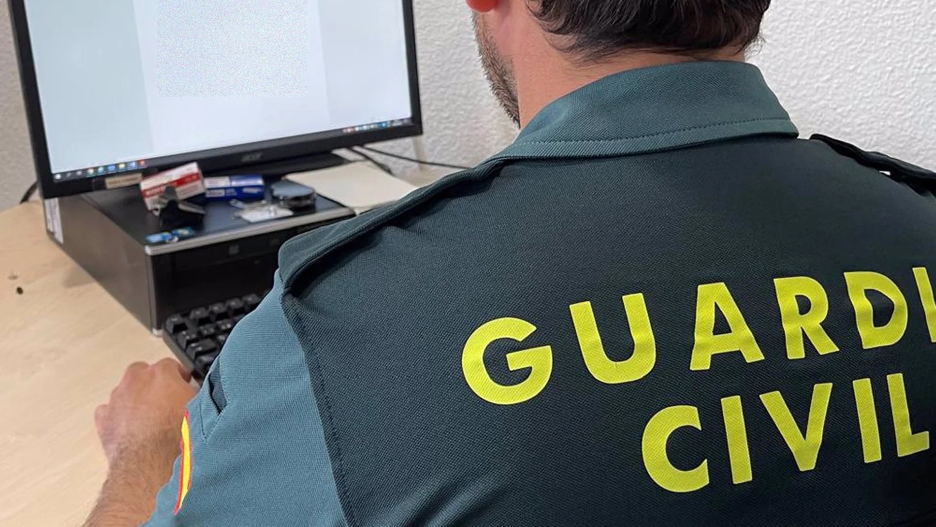 Malos tratos, marihuana, armas de fuego y siete órdenes de arresto: así cayó un joven en Las Torres de Cotillas