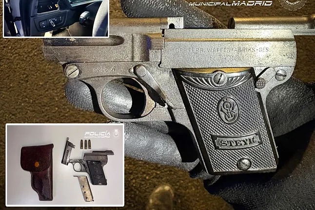 Detenido un conductor bajo los efectos de las drogas con una pistola centenaria oculta en el aire acondicionado