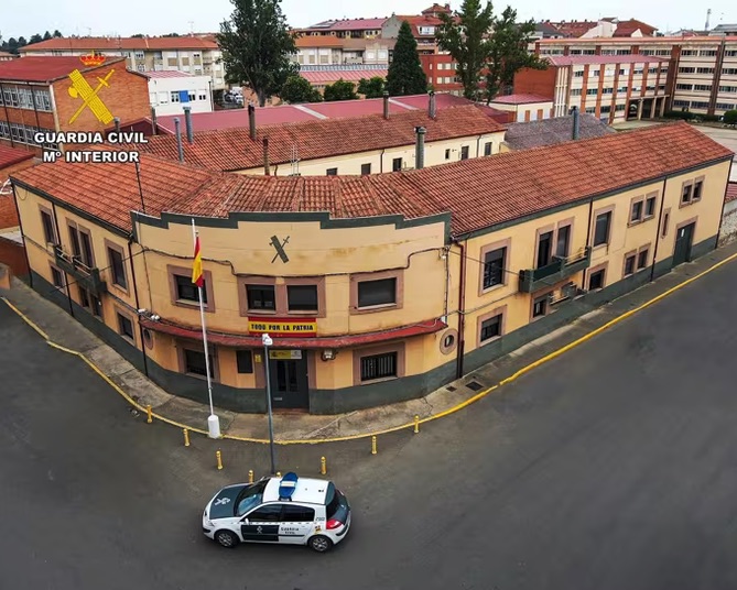 Detenido en León un hombre de 35 años por apuñalar a otro en La Bañeza y causarle lesiones muy graves