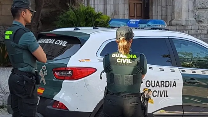 A prisión tres acusados de un robo con violencia en un área de servicio de Cijuela