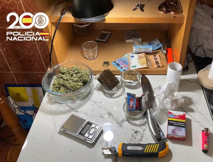 Cuatro detenidos en Palma tras desmantelar la Policía dos activos puntos de venta de droga en Son Gotleu