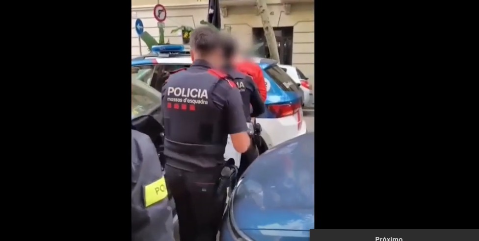 Detenidos dos hombres en Barcelona por vender droga para 'chemsex' tras hallarse un paquete olvidado en una nevera